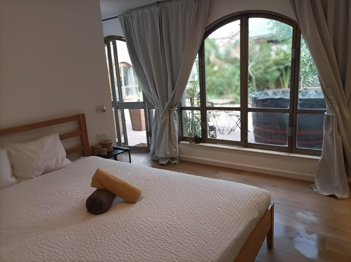 Eilat Stone - Patio אבן אילת - פטיו Apartment Luaran gambar